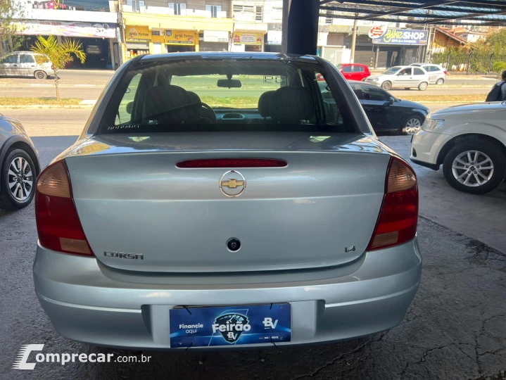 CORSA 1.4 MPFI Maxx Sedan 8V