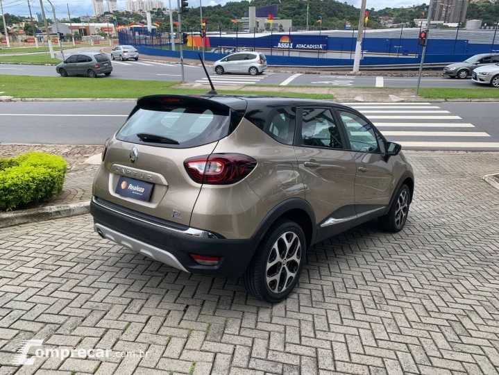 CAPTUR Intense 1.3 TB 16V Flex 5p Aut.