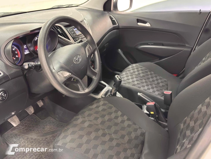 HB20 1.6 COMFORT PLUS 16V FLEX 4P MANUAL