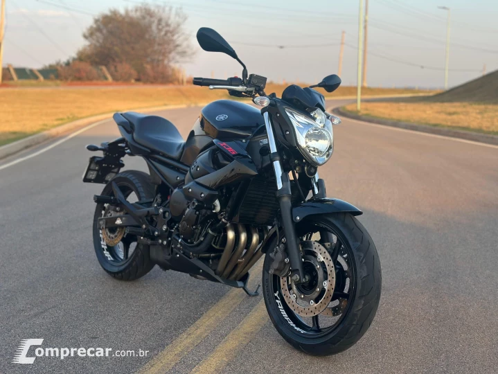 XJ6 N