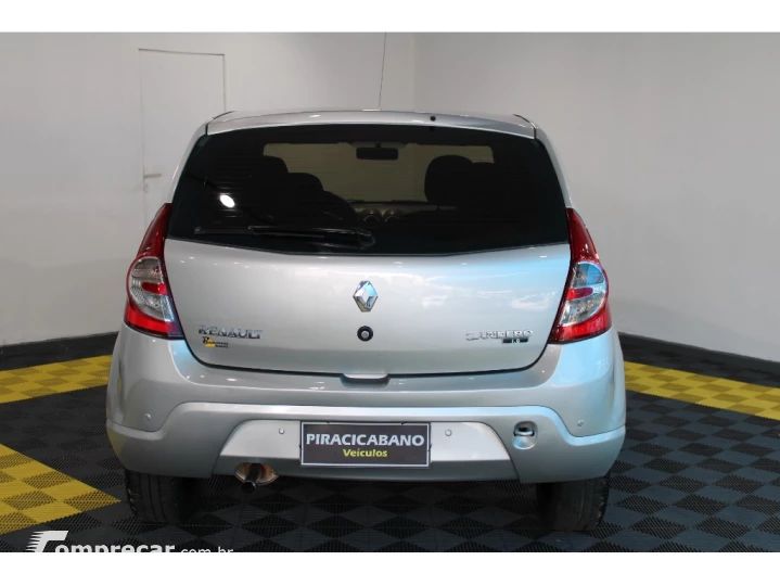 SANDERO 1.6 PRIVILEGE 8V FLEX 4P MANUAL