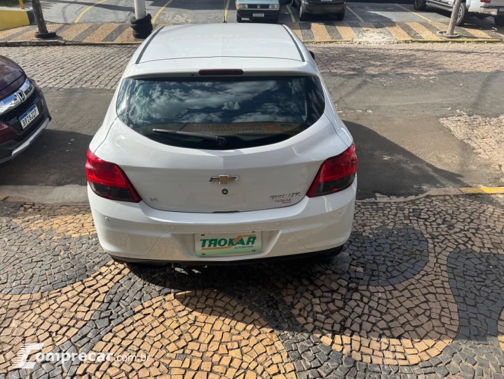 ONIX HATCH LTZ 1.4 8V FlexPower 5p Mec.