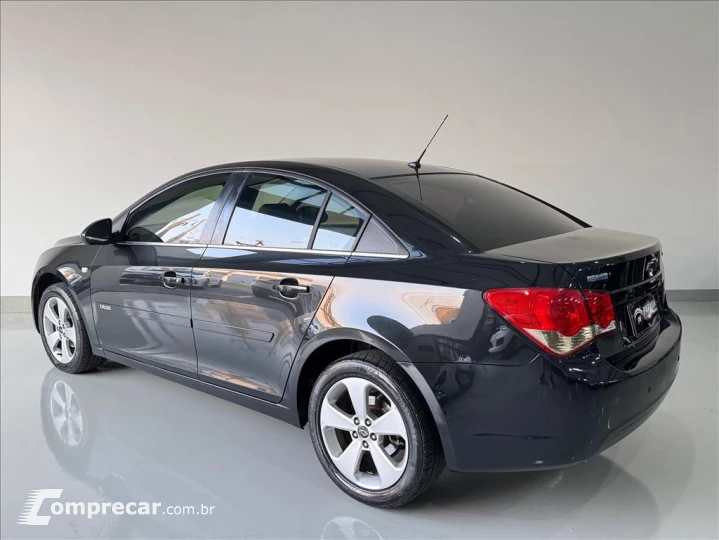 CRUZE 1.8 LT 16V FLEX 4P AUTOMÁTICO