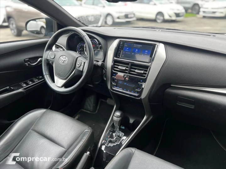 YARIS 1.5 16V FLEX XLS CONNECT MULTIDRIVE