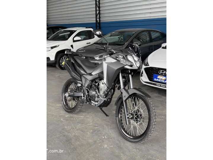 XRE 300 SAHARA