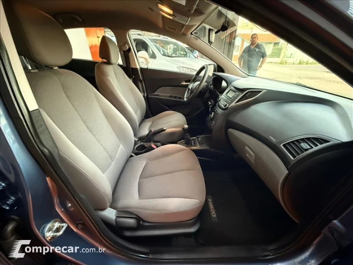 HB20S 1.0 Comfort Plus 12V