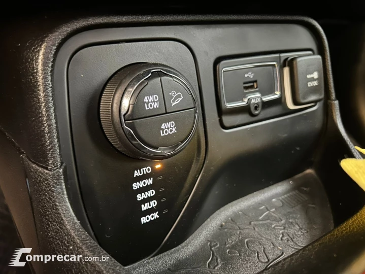 RENEGADE 2.0 16V Turbo Trailhawk 4X4