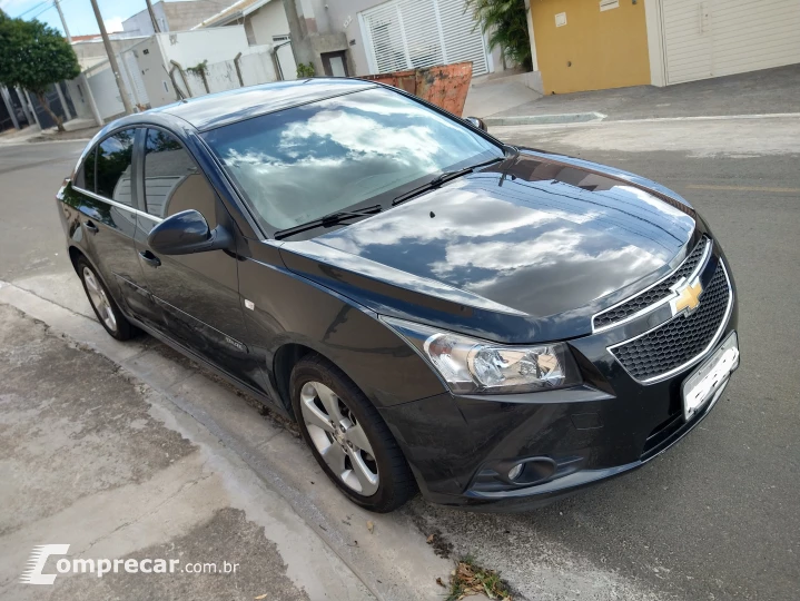 CRUZE 1.8 LT 16V