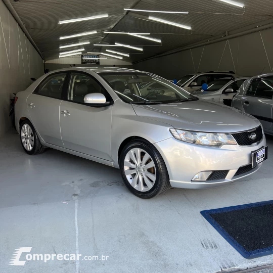 Cerato 1.6 16V Aut.