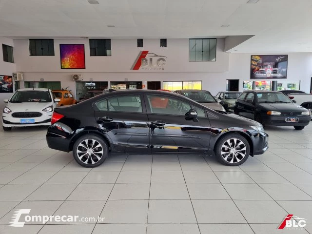 CIVIC - 2.0 LXR 16V 4P AUTOMÁTICO