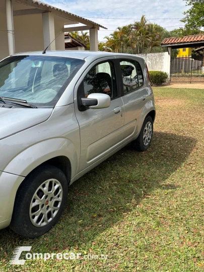 UNO 1.0 EVO Vivace 8V