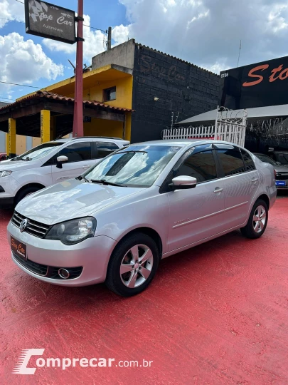 POLO SEDAN 2.0 MI 8V