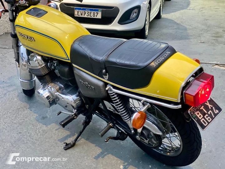 CBX 750 FOUR