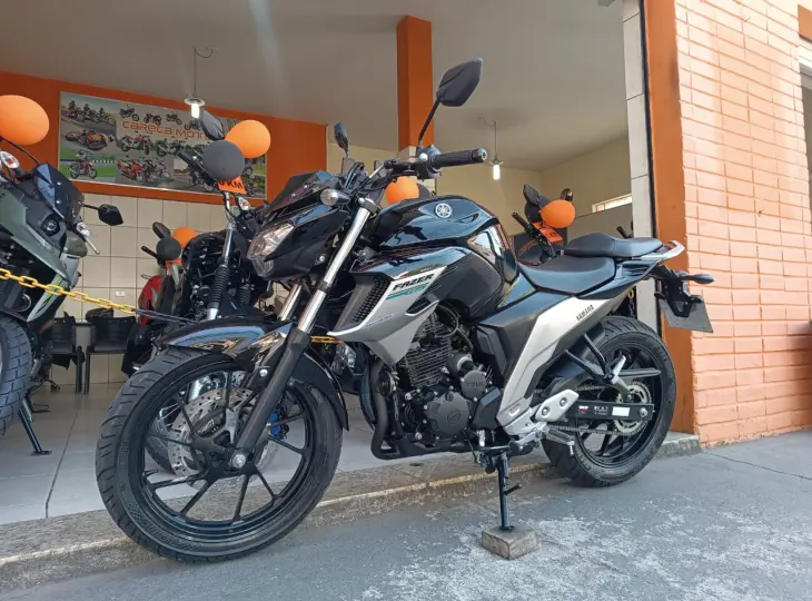 FAZER 250