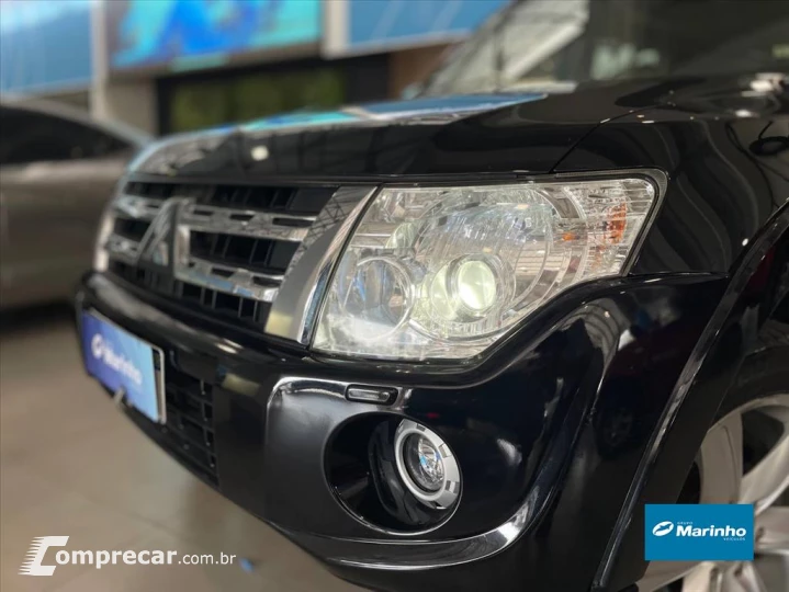 PAJERO FULL 3.8 HPE 4X4 V6 24V GASOLINA 4P AUTOMÁ