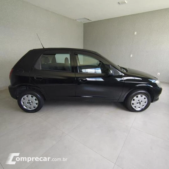 CELTA 1.0 MPFI LT 8V