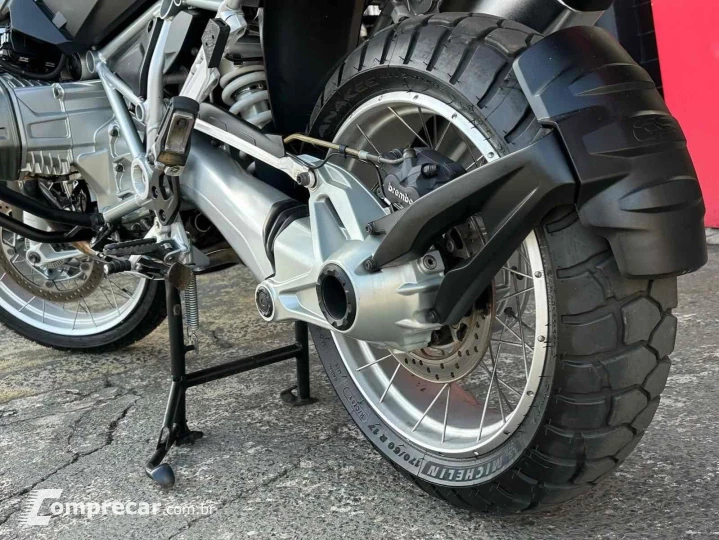 R 1200 GS