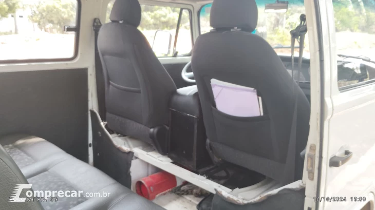 KOMBI 1.4 MI STD Lotação 8V