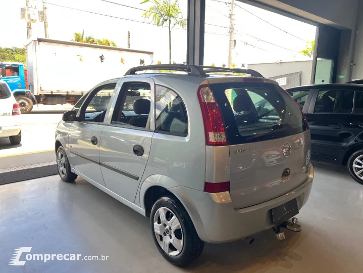 MERIVA 1.8 MPFI JOY 8V