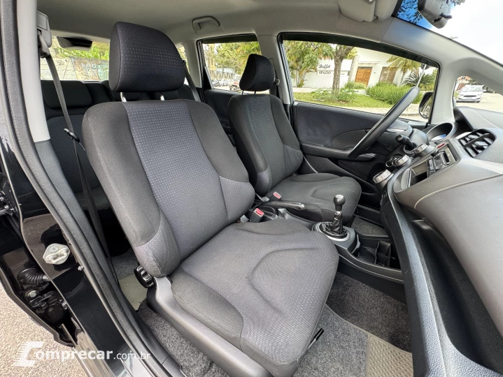 FIT 1.4 LX 16V
