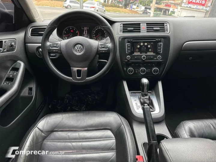 JETTA Highline 2.0 TSI 16V 4p Tiptronic