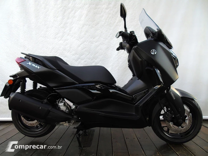 YAMAHA XMAX 250 CONNECTED ABS