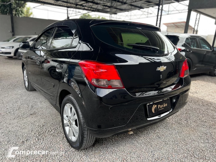 ONIX 1.4 MPFI LTZ 8V