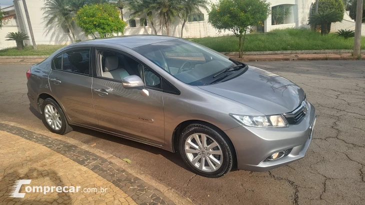 CIVIC 2.0 LXR 16V