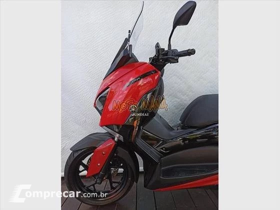 YAMAHA XMAX ABS