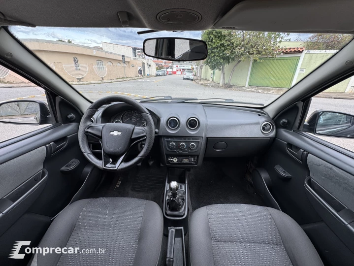 CELTA 1.0 MPFI LT 8V