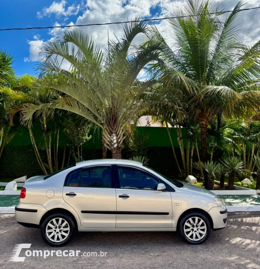 POLO SEDAN 1.6 MI Comfortline 8V