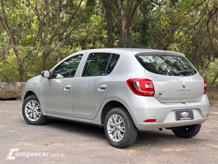 Sandero Authentique HIi-Power 1.0 16V (Flex)