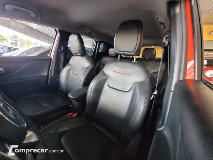 RENEGADE 2.0 16V Turbo Trailhawk 4X4