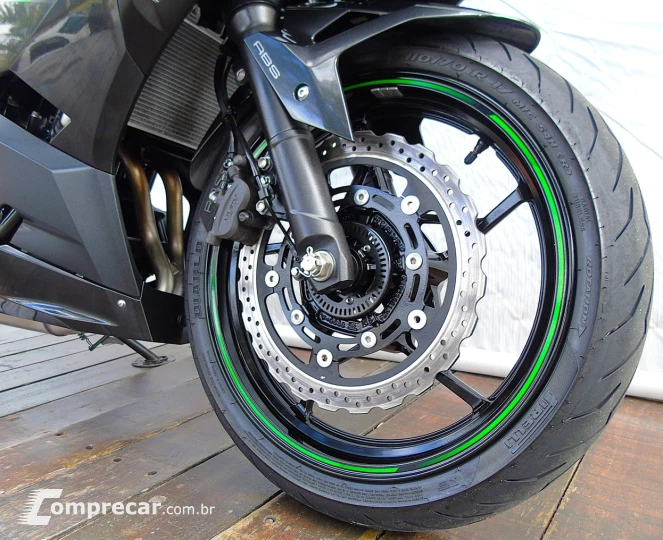 KAWASAKI NINJA 400
