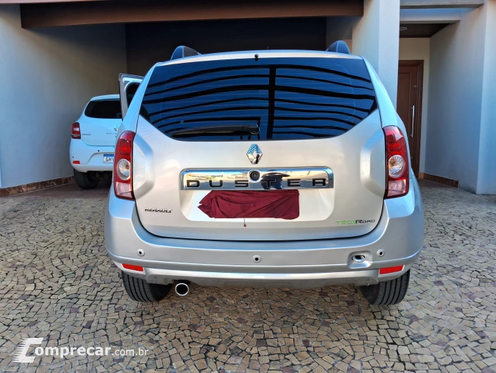 DUSTER 2.0 Tech Road 4X2 16V