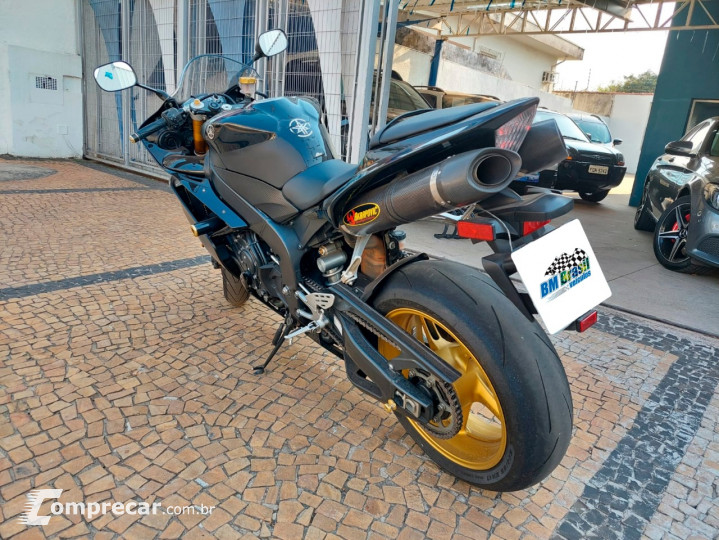 YZF R1 1000