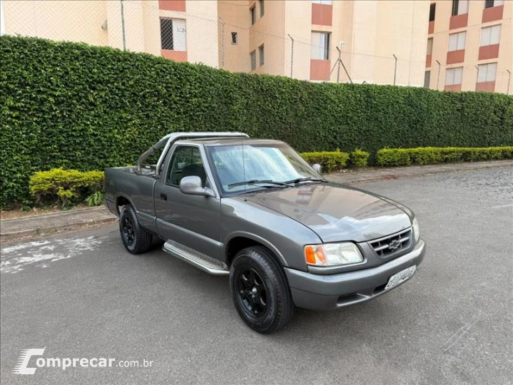 S10 2.2 EFI DLX 4X2 CS 8V