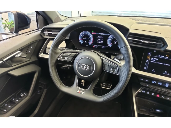 A3 2.0 40 TFSI MHEV SEDAN PERFORMANCE BLACK S-TRONIC