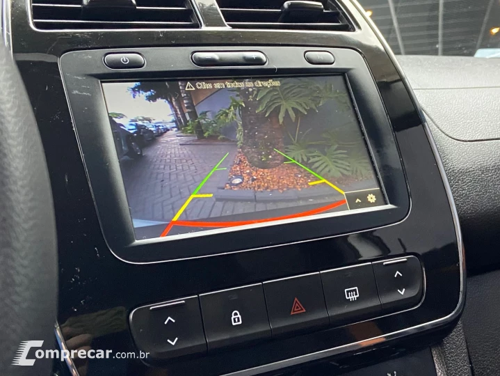 KWID 1.0 12V SCE Outsider