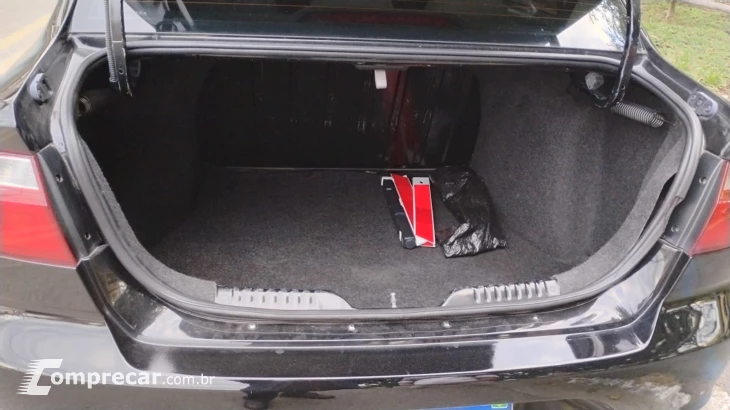 VOYAGE 1.6 MI Comfortline 8V