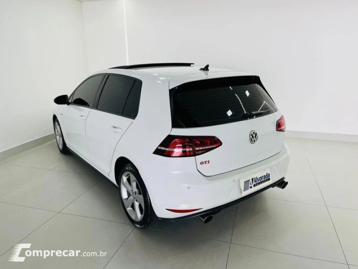 GOLF GTI AD