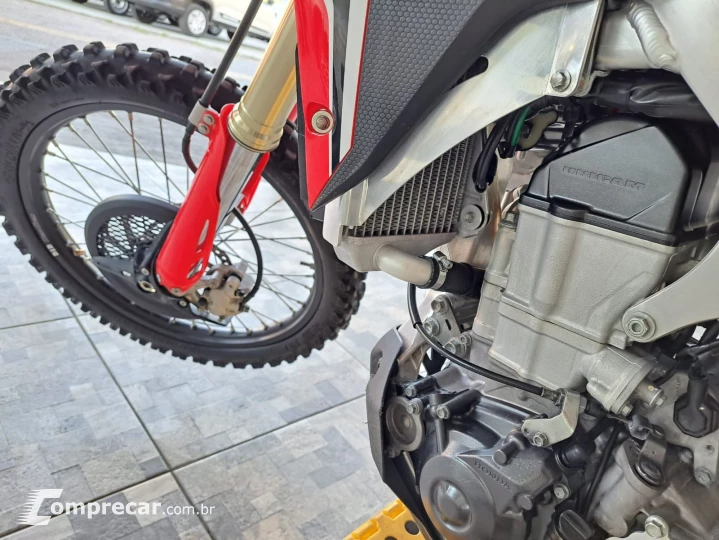 CRF 450 R