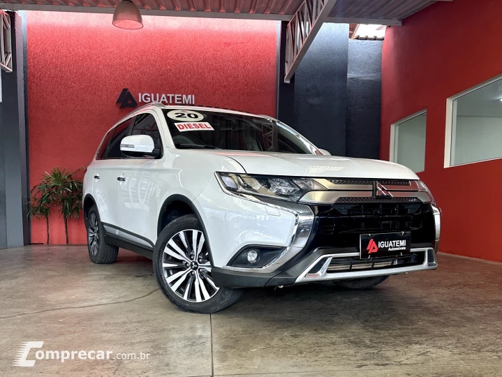 OUTLANDER 2.2 MIVEC DI-D DIESEL HPE-S AWD AUTOMÁTICO