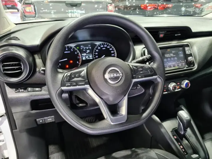 KICKS SENSE 1.6 16V FLEX AUT.