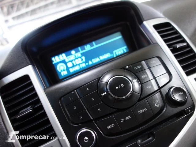 CRUZE SEDAN - 1.8 LT 16V 4P AUTOMÁTICO
