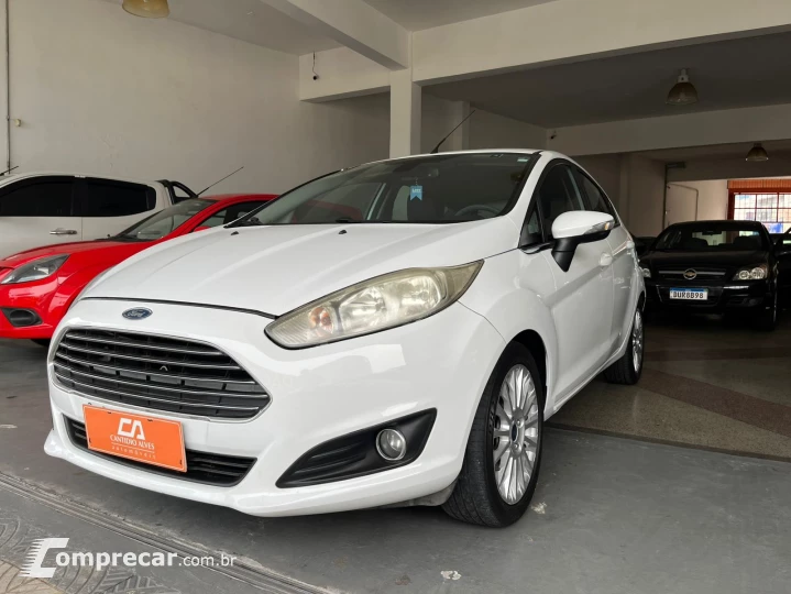 FIESTA 1.6 Titanium Hatch 16V