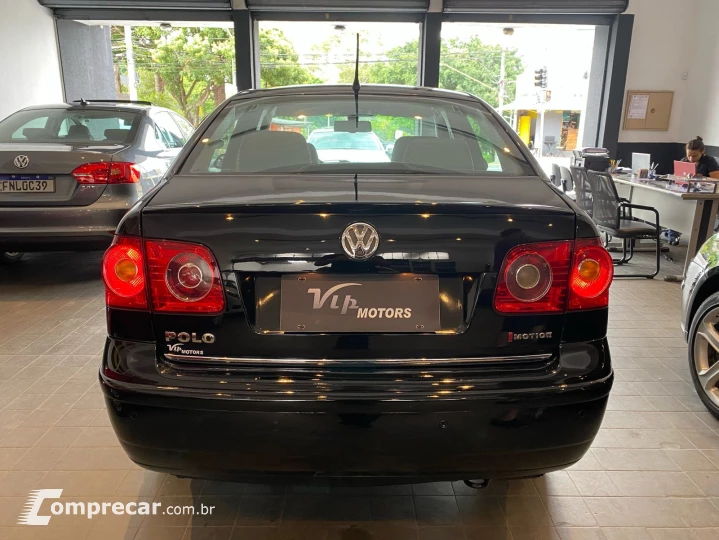 POLO SEDAN 1.6 MI Comfortline 8V