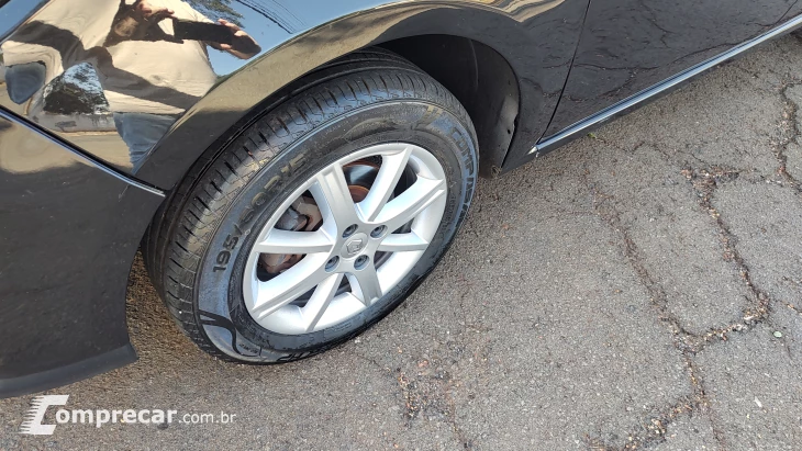 SANDERO 1.6 16V SCE GT Line