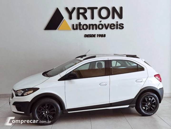 Onix Hatch 1.4 4P FLEX ACTIV AUTOMÁTICO