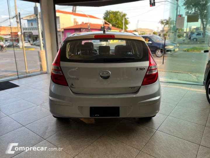 I30 2.0 MPFI GLS 16V GASOLINA 4P AUTOMÁTICO